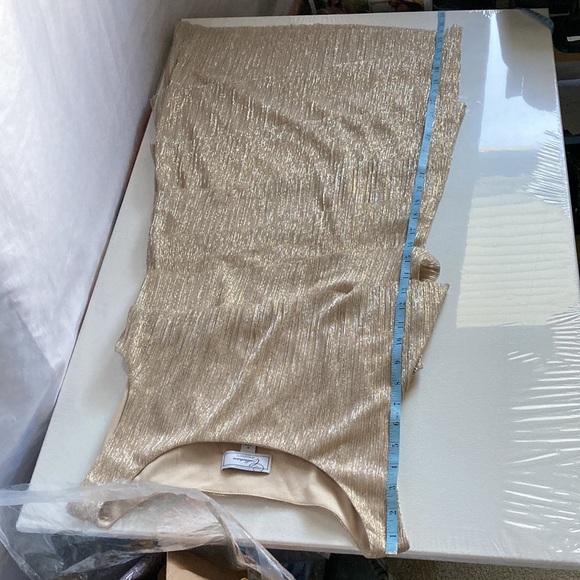 Dressbarn Collection Gold Shimmer Tier Party/Cocktail Dress Size 6 - Picture 11 of 12